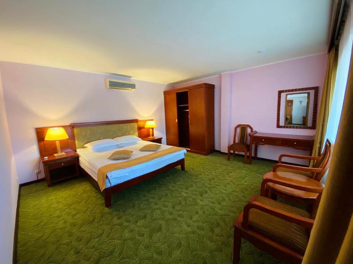 Morelux Boutique Hotel Капчаґай Екстер'єр фото